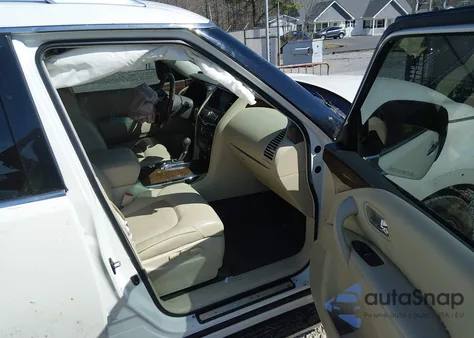 2017 Infiniti Qx80 from USA, damaged, VIN JN8AZ2NF8H9647101